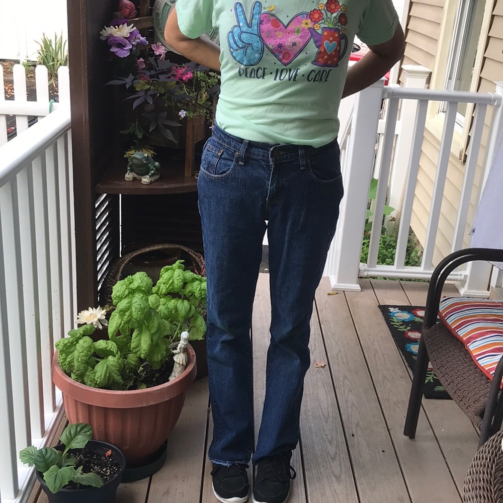Levi curvy jean 529 - Picture 1 of 3